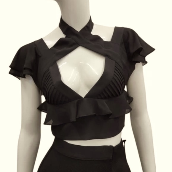 NASTY GAL black ruffled flutter sleeve criss cross halter crop top NWT XXS, XS - Picture 6 of 7